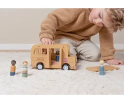 Bus Escolar con Muñecos FSC