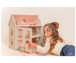 Casa de Muñecas de Madera