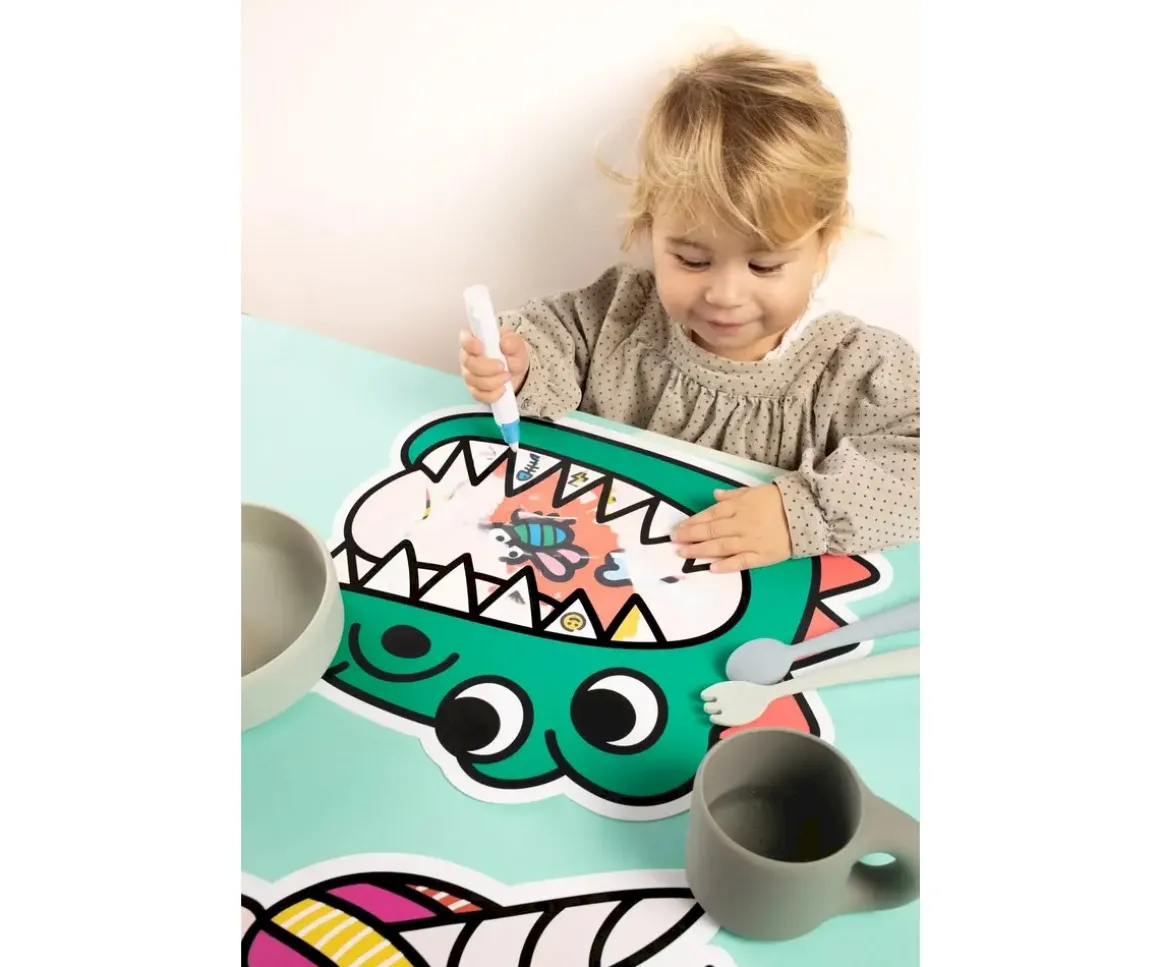 Magic Water Dino