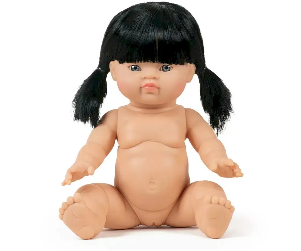 Muñeca Gordis Kaya con Pelele Léonore Gris Souris y Komvers Limón