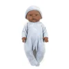 Muñeco Cuties Basile con Pijama de Terciopelo Azul Nikky con Gorro
