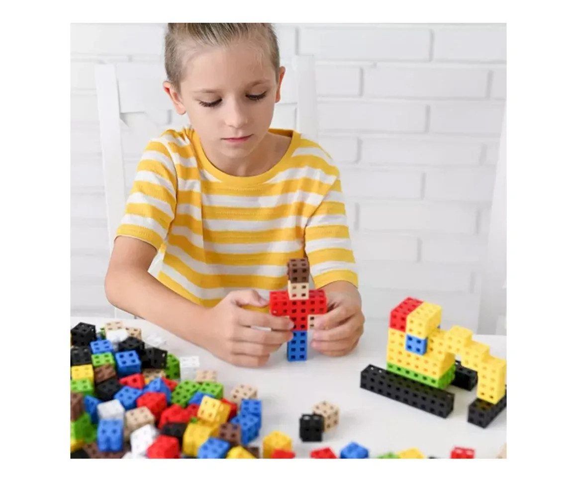 50 Piezas de Construcción Classic CUBE